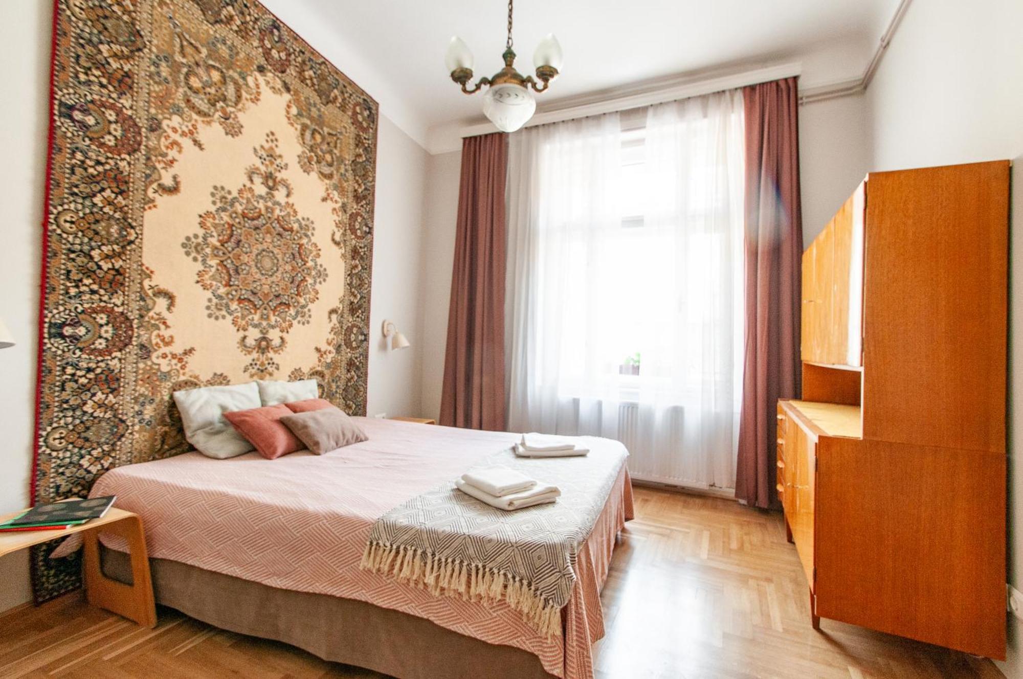 Spacious Family Suite Along River Side, In The Heart Of Buda بودابست المظهر الخارجي الصورة